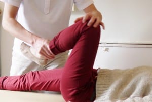 腰のハリ、膝痛、骨盤の歪みの調整法